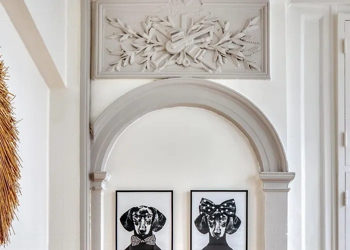 Urszula Proche Du Vieux Marché Rouen